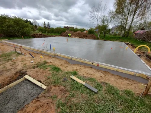 Betonowanie płyty fundamentowej – woj. pomorskie