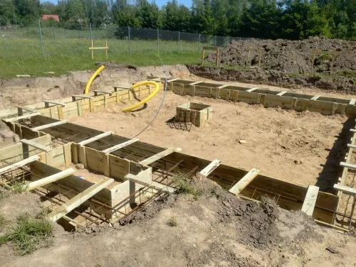 Wymiana gruntu pod płytę fundamentową